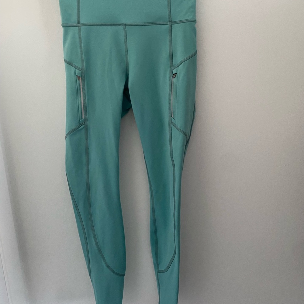 Athleta Rainer Legging Tight - Picture 3 of 9